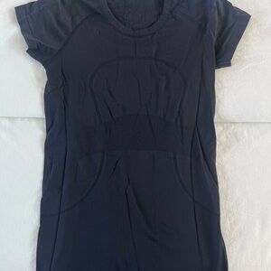 Lululemon Swiftly Tech Short Sleeve